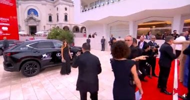 افتتاح مهرجان فينيسيا السينمائي مع صور جديدة وحصرية