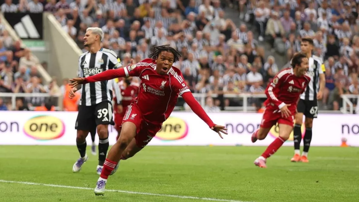 ليفربول يبهر الجميع بأسلوبه الإيطالي ويخطف النقاط الست