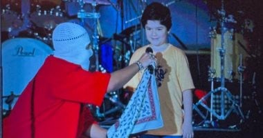 توليت يشكر الطفل حمزة بطل الفيديو ويعلق: “يشبهني، صح؟”
