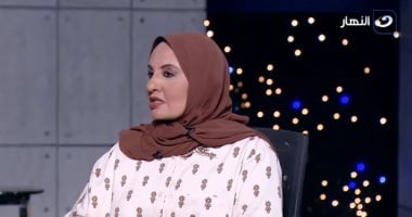 زينب عبد اللاه تكشف لرغدة شلهوب عن كتابها “أنا الأولى” وأهمية النماذج النسوية المشرفة.
