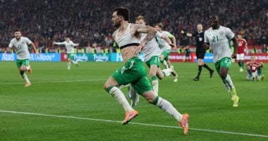 أيرلندا تحقق انتصاراً مثيراً وتتأهل لملحق كأس العالم بعد فوز رائع على المجر
