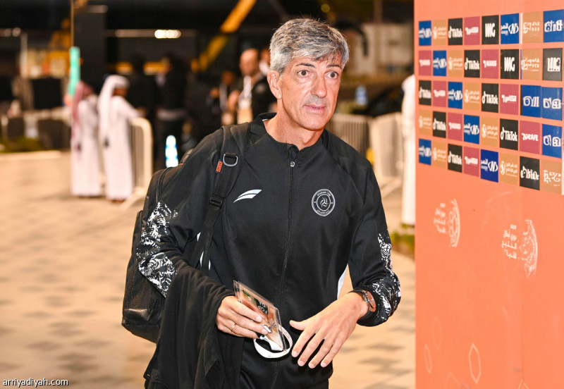 ألجواسيل مستمر.. والقرار في «التوقف»
                                                2025.11.13 | 07:52 pm
                                                أبلغ «الرياضية» مصدرٌ خاصٌّ، أنَّ الإسباني إيمانول ألجواسيل، مدرب فريق الشباب الأول لكرة القدم، مستمرٌّ حتى فترة التوقف المقبلة التي تتزامن مع انطلاق بطولة كأس العرب «فيفا» في قطر، ما يعني قيادته دفة الفريق الفنية في  ...