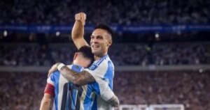 الأرجنتين تتقدم ضد أنجولا بهدف ضد فى الشوط الأول بمشاركة شيكو بانزا