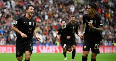 البرتغال تنهي الشوط الأول بخماسية أمام أرمينيا وتقترب من المونديال