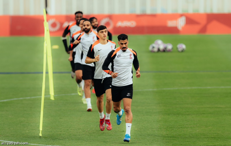 ديسمبر المقبل.. القادسية يعسكر في دبي
                                                2025.11.16 | 09:50 pm
                                                استقرَّ الجهازان الفني والإداري لفريق القادسية الأول لكرة القدم على خوض معسكرٍ إعدادي في دبي خلال فترة التوقف المتزامنة مع مشاركة المنتخب السعودي في بطولة كأس العرب، التي تستضيفها قطر مطلع ديسمبر المقبل، حسبما أفادت  ...