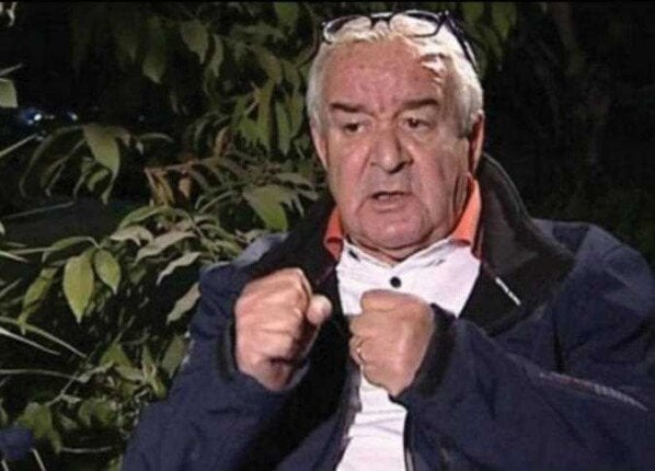 المخرج محمد عبد العزيز لـ «الأسبوع»: تكريمي فى المهرجان «أسعدني».. و«انتبهوا أيها السادة» أهم أفلامي