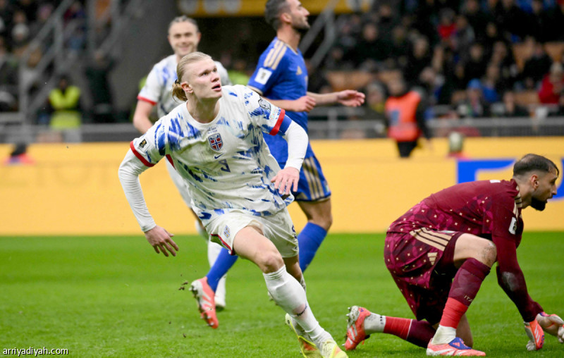 بعد 28 عاما.. النرويج مونديالي.. وإيطاليا ملحق ثالث
                                                2025.11.17 | 01:01 am
                                                طوى المنتخب النرويجي الأول لكرة القدم 28 عامًا من الغياب عن المونديال عقب تأهله إلى كأس العالم 2026 بعد أن حوّل تأخره أمام مضيفه الإيطالي إلى انتصار كاسح 4-1، الأحد على ملعب سان سيرو في ميلانو ضمن الجولة الأخيرة من منافسات  ...