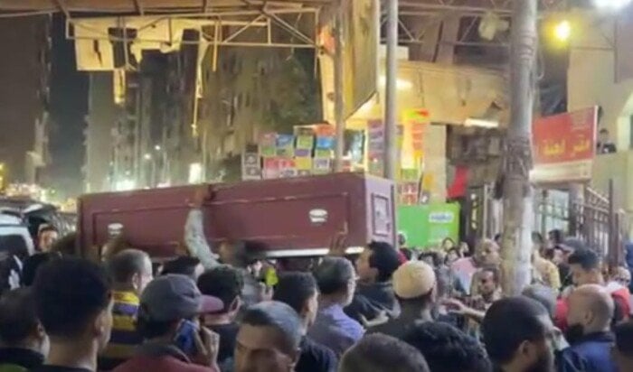 البلد كلها بتودعهم.. تشييع جثامين ضحايا حريق شقة بيجام بشبرا الخيمة