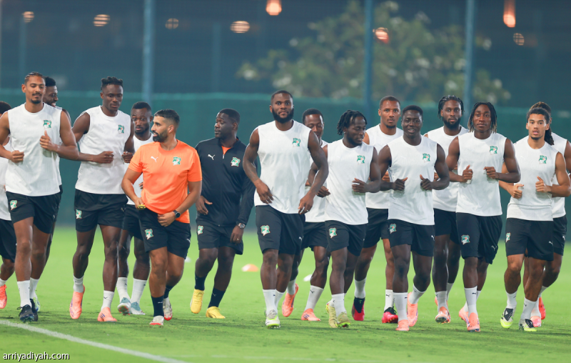 أمام الأخضر.. ديوماندي يحتفي بالـ 19
                                                2025.11.14 | 01:55 pm
                                                يُكمِل الإيفواري يان ديوماندي، جناح منتخب بلاده الأول لكرة القدم، عامه الـ 19 الجمعة قبل المشاركة مساءً في المواجهة التجريبية أمام المنتخب السعودي، على ملعب «الإنماء» في جدة.
وديوماندي من أحدث وجوه المنتخب الإيفواري  ...