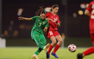 «الترجيحية» تخذل أخضر السيدات في غرب آسيا
                                                2025.11.30 | 11:47 pm
                                                حرمت ركلات الترجيح المنتخب السعودي الأول لكرة القدم للسيدات من بلوغ نهائي بطولة غرب آسيا خلال مباراته أمام نظيره الفلسطيني، ليخسر بنتيجة 3-4 بعد تعادلهما السلبي ضمن الدور نصف النهائي، الأحد.
وغابت الأهداف في الوقت  ...