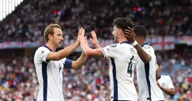 صراع المليارات.. 3 منتخبات تتخطى المليار يورو قبل التوقف الدولى