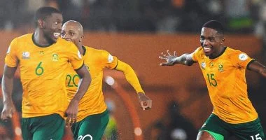 مواعيد مباريات اليوم السبت 15 - 11- 2025 والقنوات الناقلة