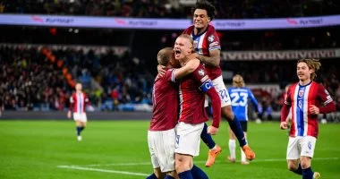 هالاند يقود منتخب النرويج للعودة إلى كأس العالم بعد غياب 6 نسخ