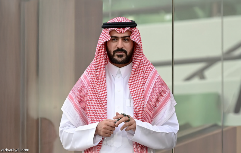 المالك يترأس الشباب حتى الانتخابات
                                                2025.12.01 | 06:03 pm
                                                كلّفت وزارة الرياضة، الإثنين، عبد العزيز بن فهد المالك برئاسة نادي الشباب، وعيَّنته على رأس مجلس إدارة مؤقت يؤدي مهامه حتى انتخاب مجلس جديد.
وحسبما أعلن النادي، أنهت الوزارة تكليف المجلس المؤقت، الذي يترأسه خليف  ...