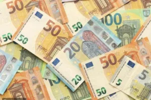 أسعار الصرف في البنوك المصرية اليوم الثلاثاء 24 فبراير 2026 مقابل الجنيه المصري