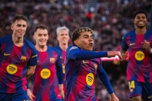 برشلونة يستضيف فياريال اليوم في مواجهة مؤثرة بسباق صدارة الليجا