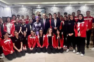 سفير مصر بالسنغال يكرّم بعثة منتخب السلاح بعد التتويج ببطولة إفريقيا