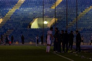 انقطاع لحظي للكهرباء في ملعب الأمير محمد بن فهد وإعادة الخدمة خلال 3 دقائق