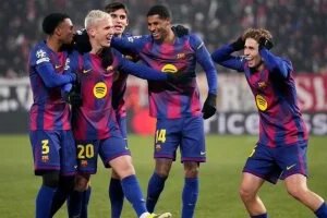 دفاع برشلونة خارج ملعبه يثير القلق بالأرقام في دوري أبطال أوروبا